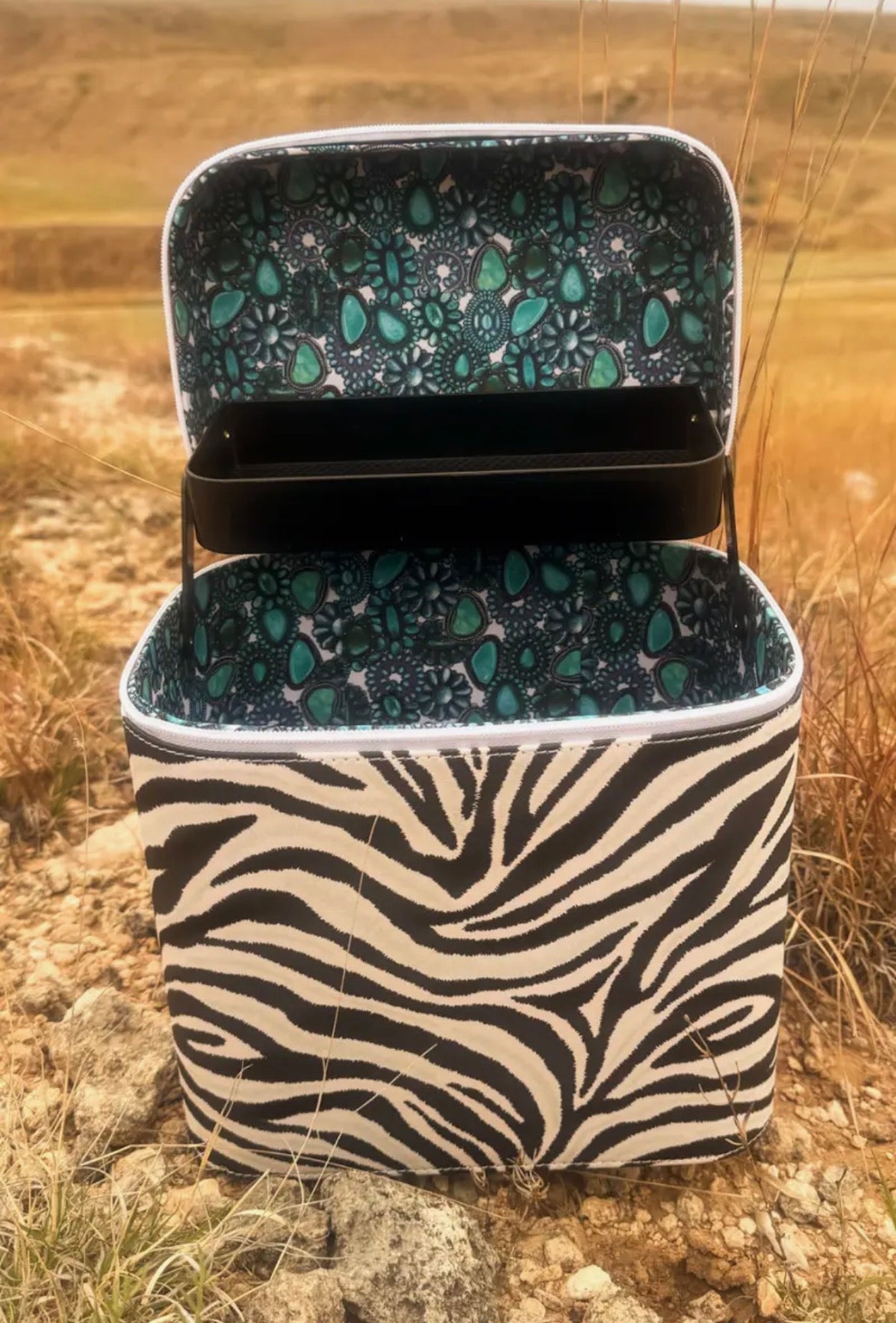 Makeup & Carry Case